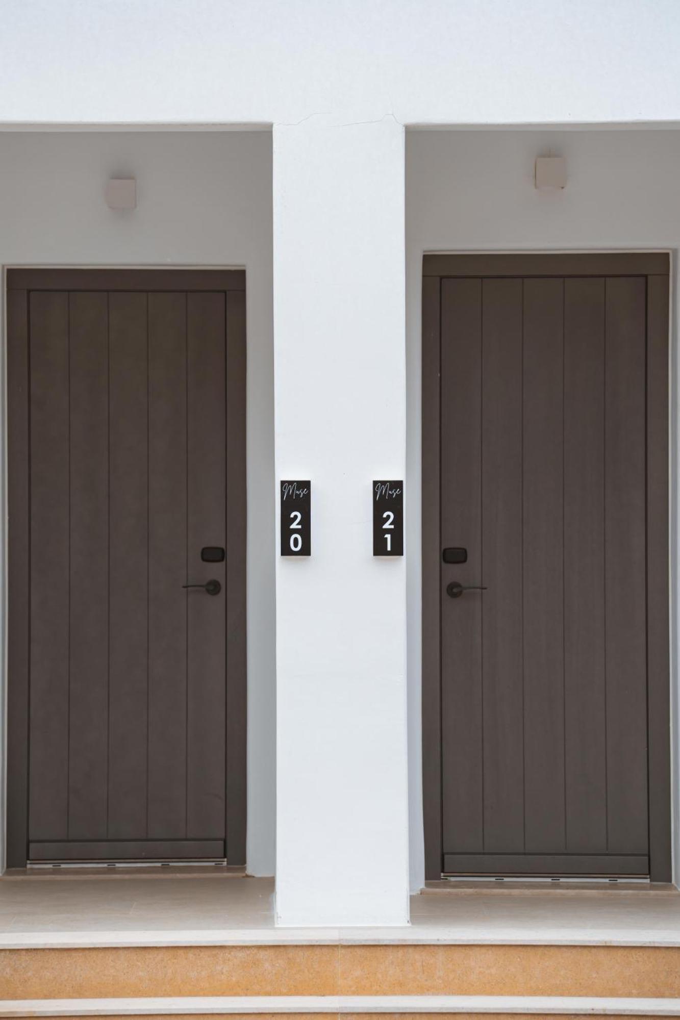 Muse Of Mykonos Luxury Suites Mykonos Town Exteriör bild
