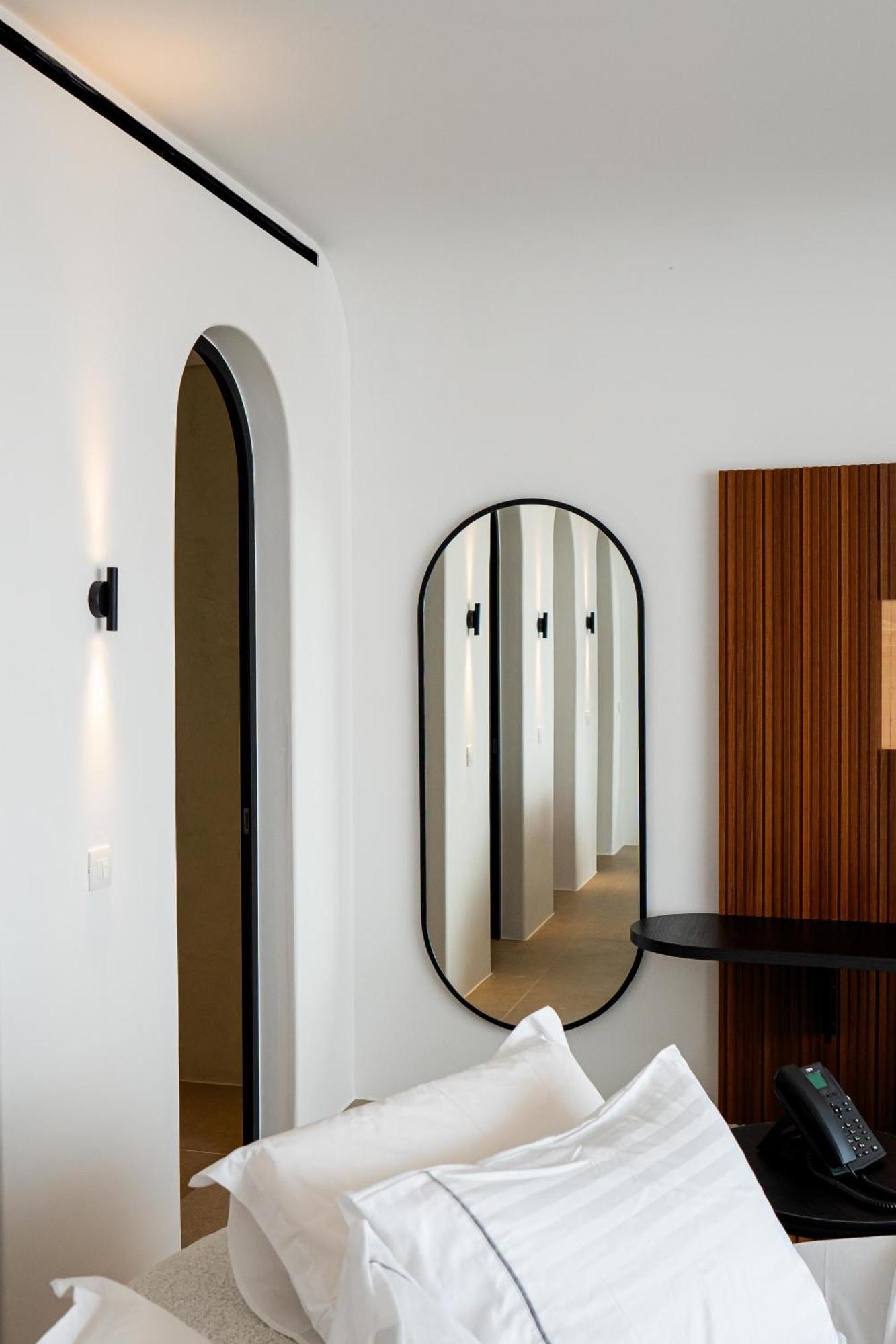 Muse Of Mykonos Luxury Suites Mykonos Town Exteriör bild