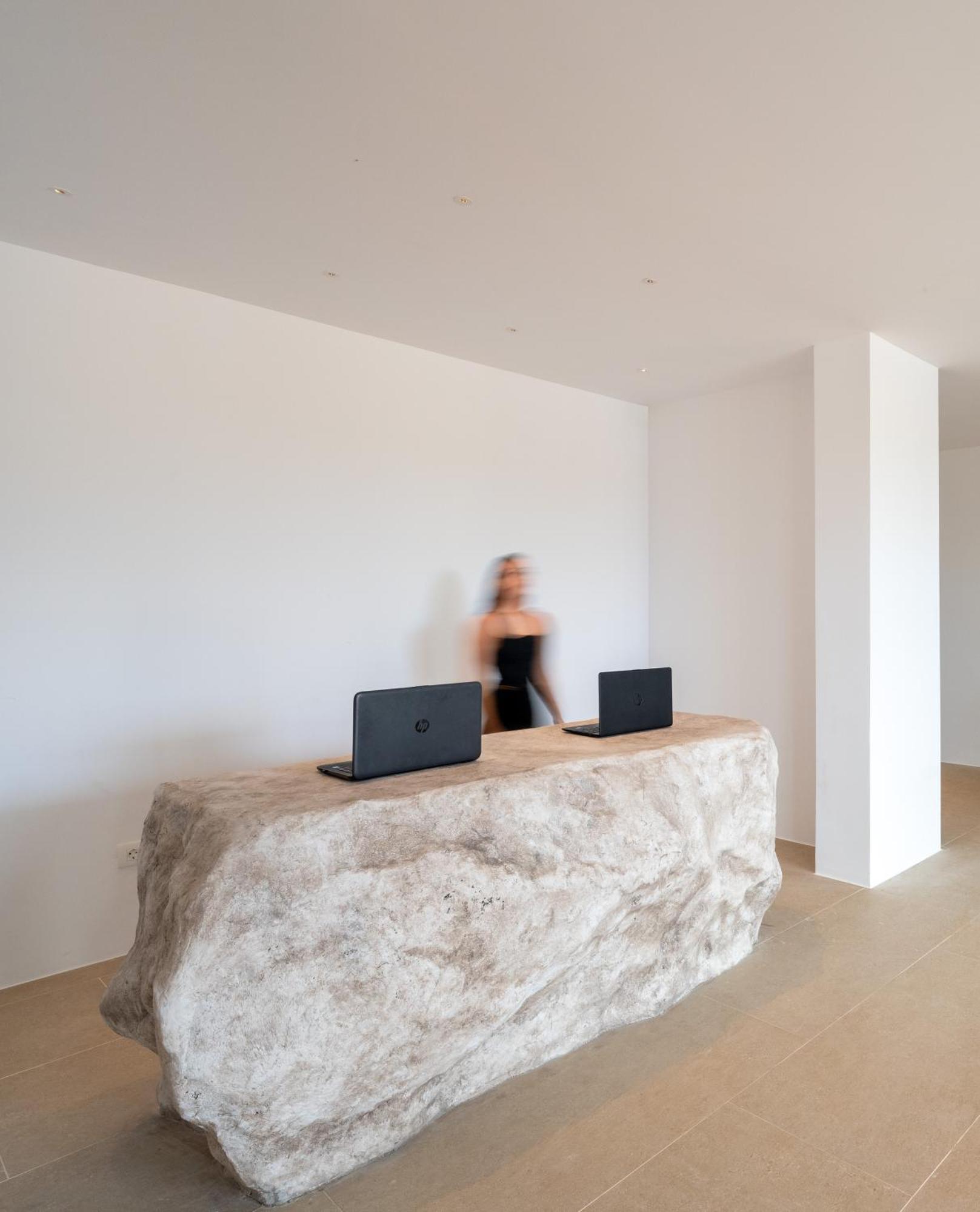 Muse Of Mykonos Luxury Suites Mykonos Town Exteriör bild