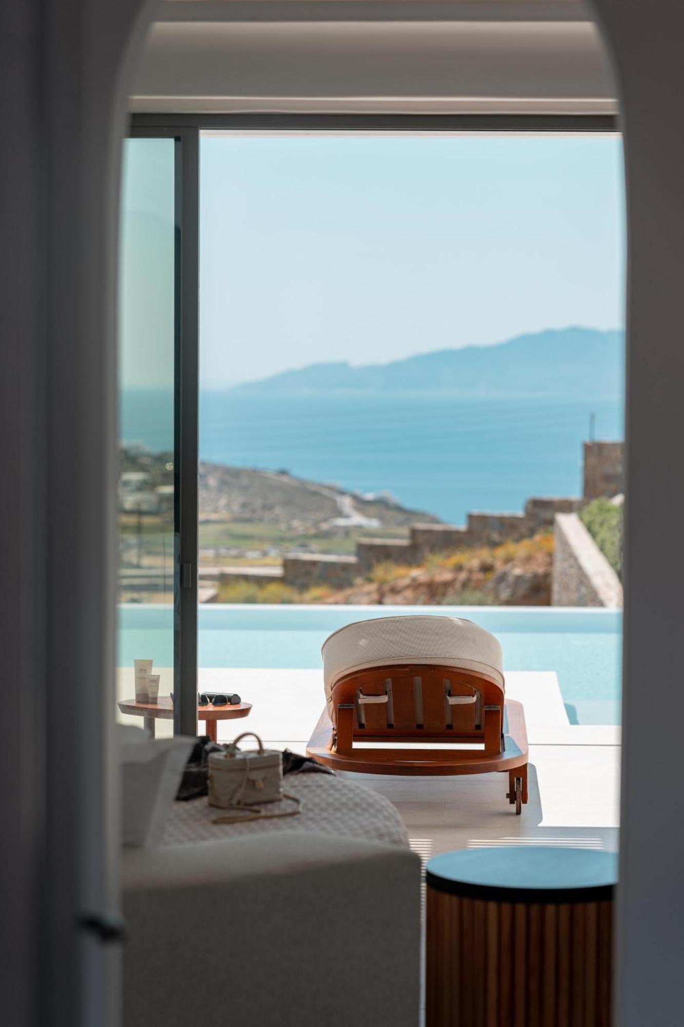 Muse Of Mykonos Luxury Suites Mykonos Town Exteriör bild